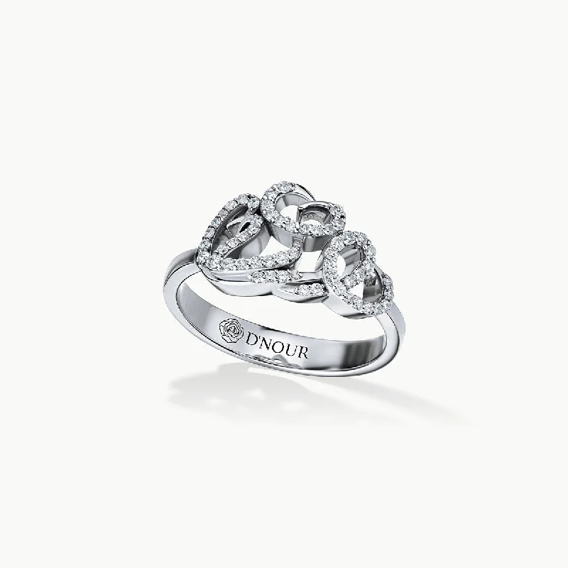 Allusia Love Detailed 18K Whitegold Ring w. Diamonds